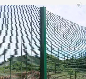 Billige Plastikantiaufstiegs-Draht Mesh Fence der metallgarten-Gefängnis-Bahnhofs-hohen Sicherheits-Hochleistungs358 für Verkauf