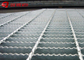Metallbaumaterial-Stahlboden, der heißes eingetaucht galvanisiert für Gehweg zerreibt