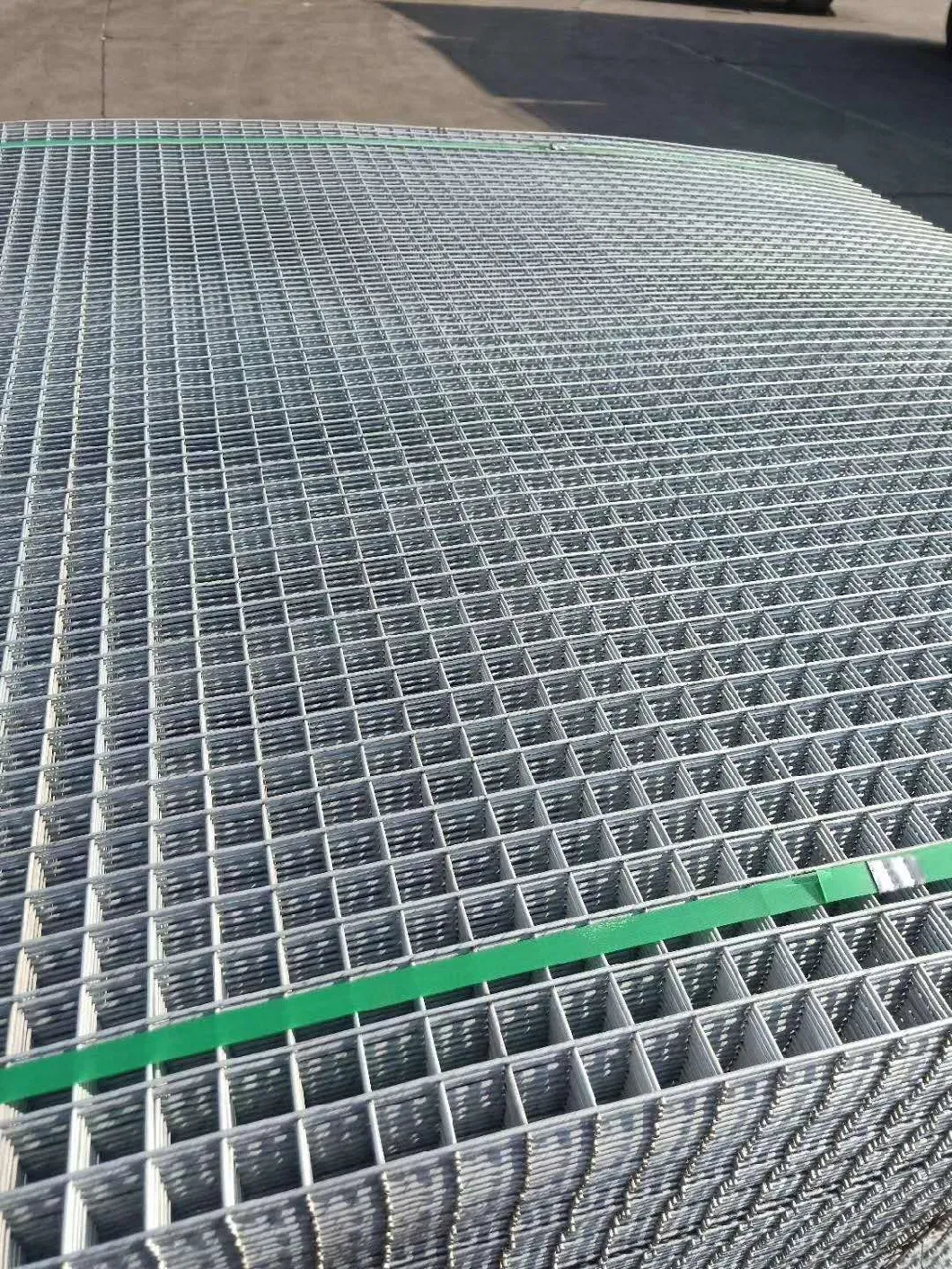 10 x 10 cm hoher Verstärkungsgalvanisierter geschweißter Draht Mesh Sheet für Bau 1