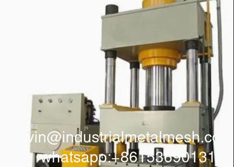 Hochgeschwindigkeits-Rotations-Hydraulikpresse-Eckschlagmaschine