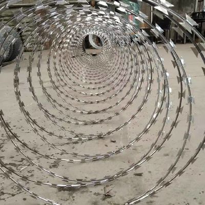 Cbt-60 Cbt-65 Ziehharmonika-Rasiermesser-Stacheldraht Mesh Fence High Security