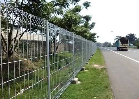 Der Garten, der dekorativen Rollenspitzen-Zaun Panels Hot Dipped errichtet, galvanisierte