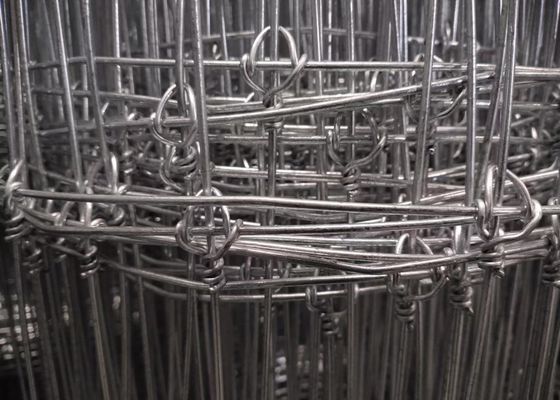 1.8m Höhen-lange Lebensdauer galvanisierte Scharnier-gemeinsamen Zaun For Rural Goats und das Schaf-Fechten