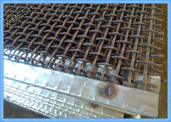 1,5 x 2 m großes Rüttelsieb mit quadratischem Loch aus Kohlenstoffstahl