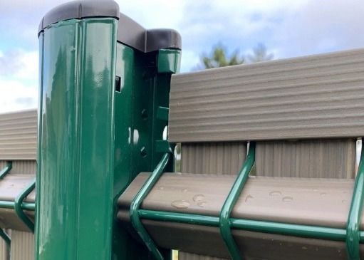 Außendekorativ 4ft gekrümmter Metallzaun Kunststoff PVC beschichtet