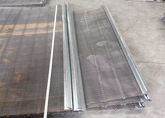 Schwarzer vibrierender Schirm Mesh Square Woven Crimped Wire des Eisen-4mm