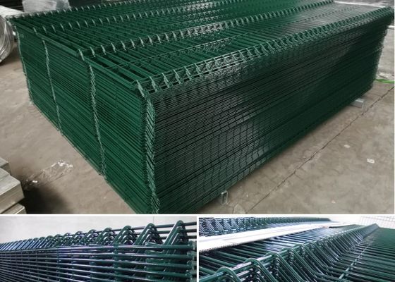 PVC beschichtete Platte kurvte Stahlzaun-Peach Post For-Garten