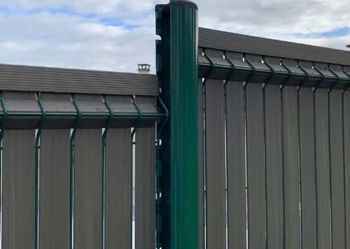 Außenpool 4mm 3d geschwungener Zaun mit PVC-UV-Schiefer