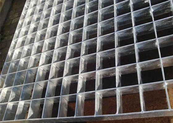Hot Dip Galvanized Plain / Serrated Stahlgitter für Plattform Gehweg