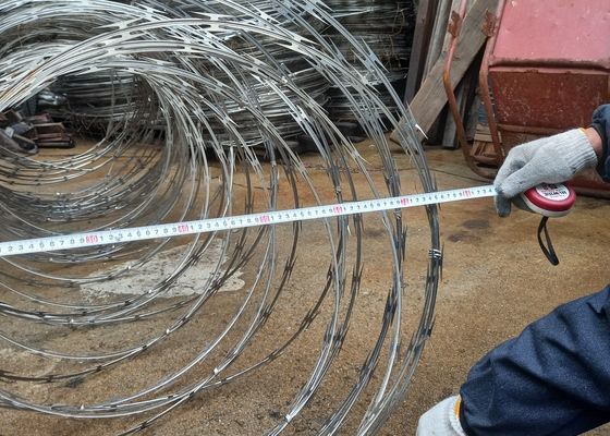 Edelstahl-Hot Dip Galvanized Concertina Rasierklinge Stacheldrahtzaun