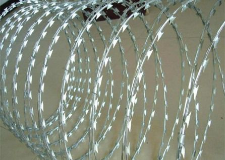 Warmgetränktes Verzinktes Concertina-Rasierstacheldraht