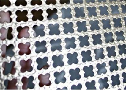 6 mm Dicke Vollblattklee-Muster Perforierter Metallbleche