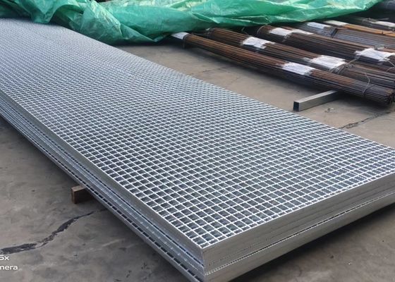 30X5mm gezacktes Stahlgitter Klappfeuer Grill Schwerlast Edelstahl / galvanisiert für Bar