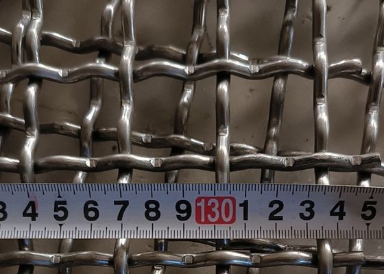 304 Mesh Krempelt Edelstahl Drahtnetz für den Bergbau Vibrierende Schaukel-Bildschirmnetz
