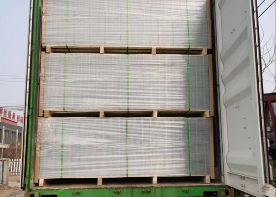 2.0mm 3,0mm 4,0mm Hot DIP Galvanisiertes geschweißtes Drahtnetz