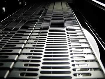 Edelstahl ovaler Loch perforiertes geprüftes Netz dekoriertes Metallblech