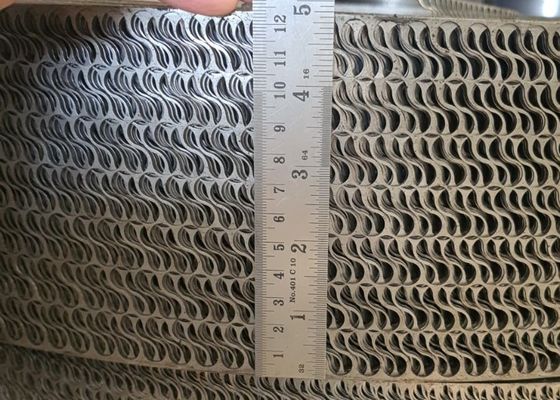 1.15mm-1.2mm Dicke Perforiertes Metallnetz Perforierter Metallstreifen zur Herstellung von Käfigen