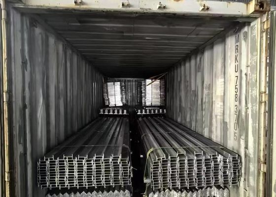 W-Profil-heißer eingetauchter galvanisierter Palisade-Zaun 2400hx2300l für Zellturm