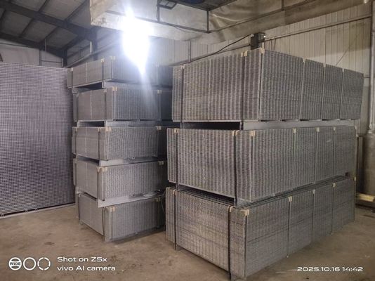 2.0mm 3,0mm 4,0mm Hot DIP Galvanisiertes geschweißtes Drahtnetz