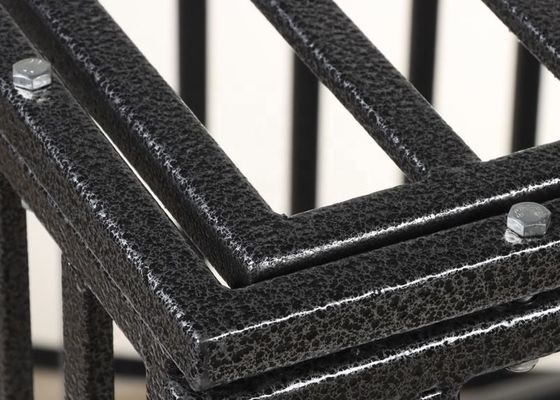 Metallfalten-faltbares Schoßhund-Haus mit entfernbarem Behälter