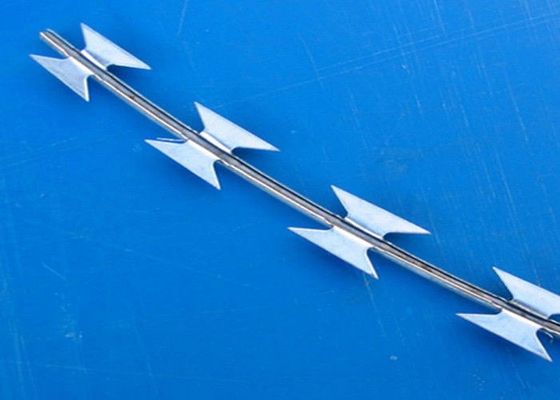 PVC-beschichtete Sicherheitsrauchdrahtnetzzaun Concertina Rauch Stacheldraht