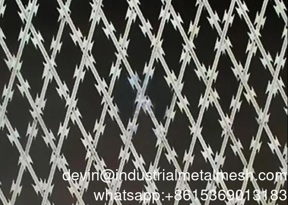 Metech Razor Wire Welded Mesh Panel Zaunsystem besteht aus Razor Wire Mesh