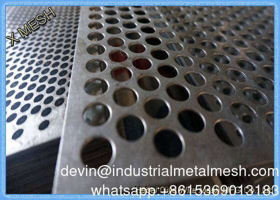 Anpassbares Lochblech für einzigartige Kunstprojekte