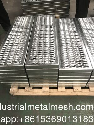 Schwerlastdiamantlöcher Grip Strut Plank Laufsteg Gitter/Grip Struktur Perforierter Stahlgitter