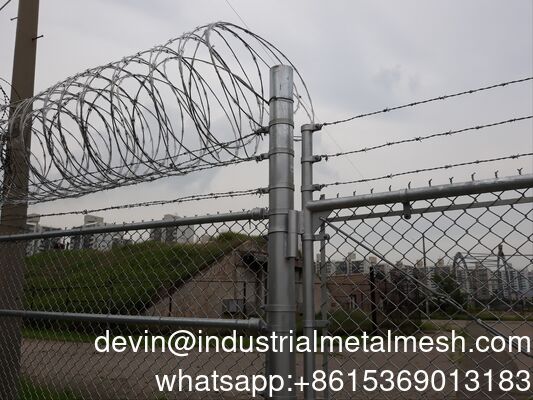 PVC Coated Woven Wire Mesh Fencing Construction Decoration Chain Link Fence