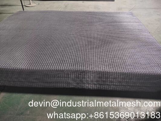 3.7mm Schwarz geschweißtes Drahtnetz 150mm*150mm für den Bau