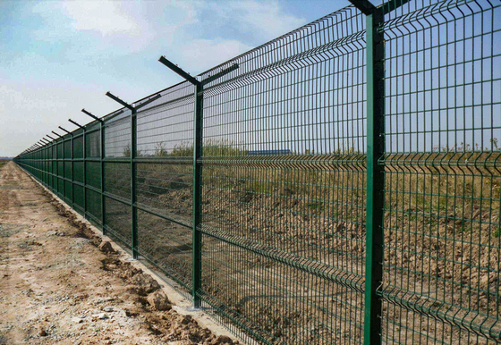 Pulver beschichtete gebogenen Zaun For Sale Metalldraht-Mesh Panels 3D