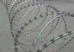 Schweres galvanisiertes Ziehharmonika-Rasiermesser-Draht-Stachelband-Sicherheits-Fechten