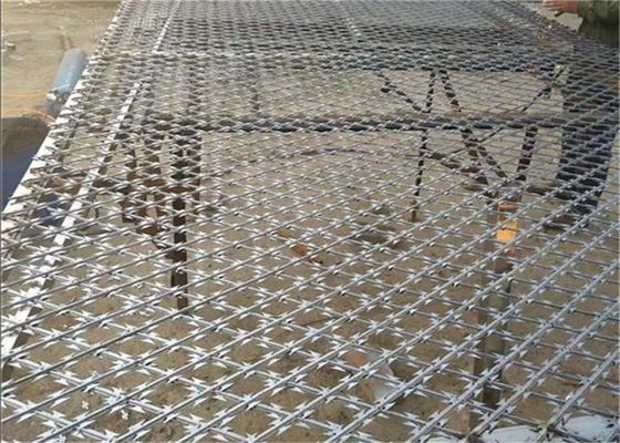 1.6mm galvanisierte Ziehharmonika-Draht Rasiermesser-Bto-22 Spulen für das Antiaufstiegs-Blatt-Draht-Fechten