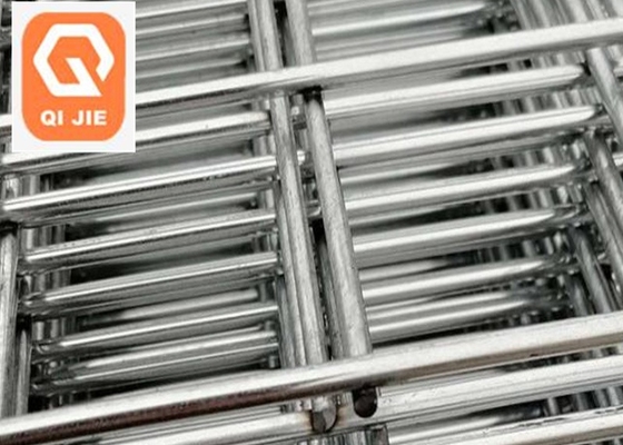 Heißer eingetauchter galvanisierter geschweißter Eisen-Draht Mesh Perforated