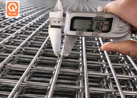 2.4mx5.8m silberner geschweißter Mesh Galvanised/PVC beschichteten