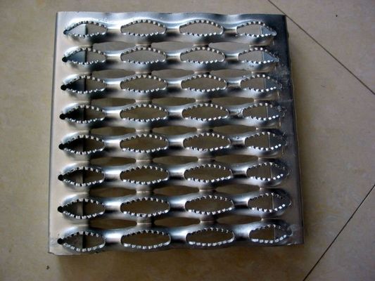 Maximales 6000mm Griff-Spreize-Sicherheits-Gitter für Treppen-Schritt-Rampen und Plattformen
