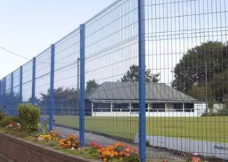 Dekorativer geschweißter Garten-Hauptzaun Draht-Mesh Metal Curved Panels 3D im Freien