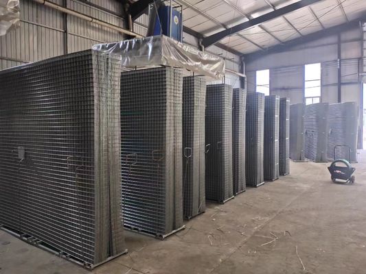 Galvanisierte Antikorrosion schweißte Eisen-Draht Mesh Sheet 4 Ft X 8 Ft für Schutz