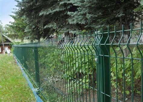 Geschweißtes Drahtnetz 6,0 mm gekrümmter Metall Gartenzaun Sicherheits PVC-Beschichtung