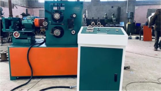 Gewebte Technik Drahtnetzcrimpmaschine Einstellbreite 2 - 20 mm Mesh