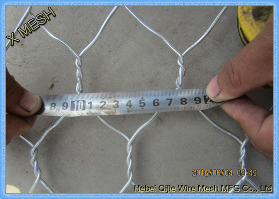 Geschweißte Gabionen-Körbe ASTM A975 80 x 100 Mm Masche für Erosionsschutz-Projekte