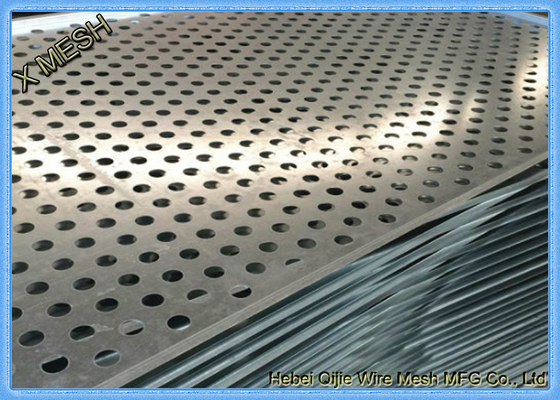 Dickes quadratisches Loch-perforiertes Blech-heiße eingetauchte galvanisierte 1.5mm Stärke