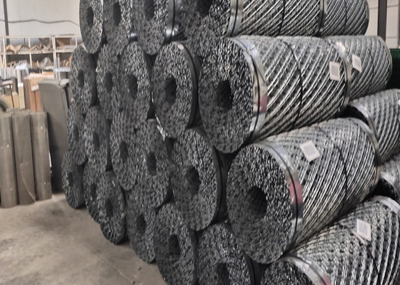 Hohe Verzinkungs-7.5*15cm geschweißte Rasiermesser-Mesh Fence Galvanized Razor Wire-Masche