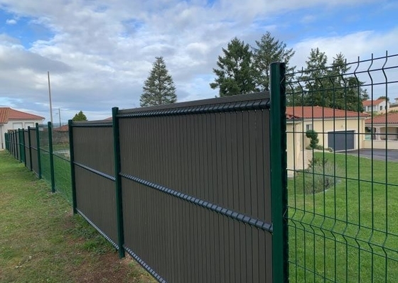 3d kurvte Platte geschweißtes Hoch Draht-Mesh Garden Fences 1.8m mit Plastikpvcuvlatte