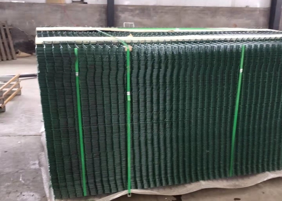 Garten-Sicherheits-Umkreis-Pfirsich formen Posten-1.8m gebogenen Metallzaun